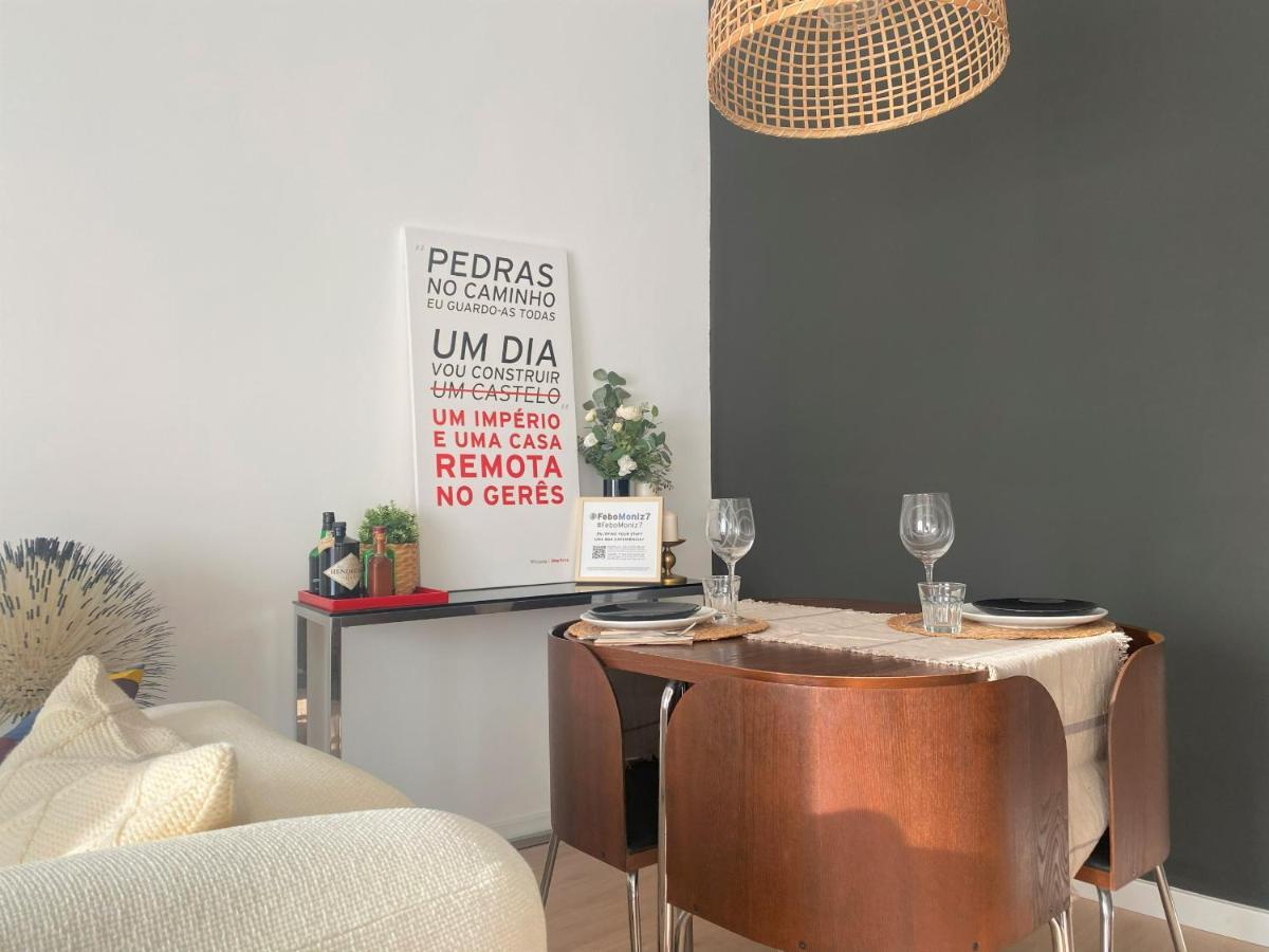 Lisbon, Renovated T2 Apartment Portas De Benfica 阿马多拉 外观 照片