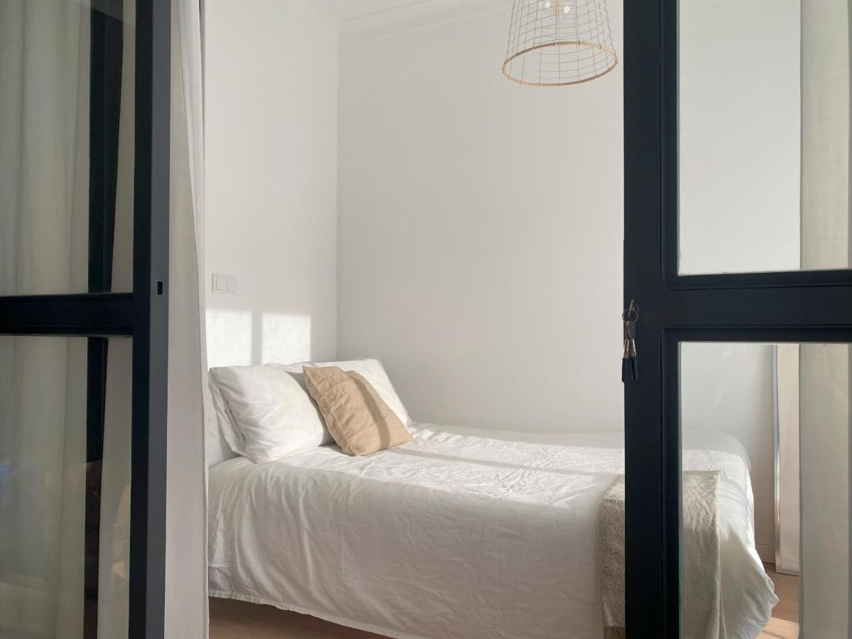 Lisbon, Renovated T2 Apartment Portas De Benfica 阿马多拉 外观 照片