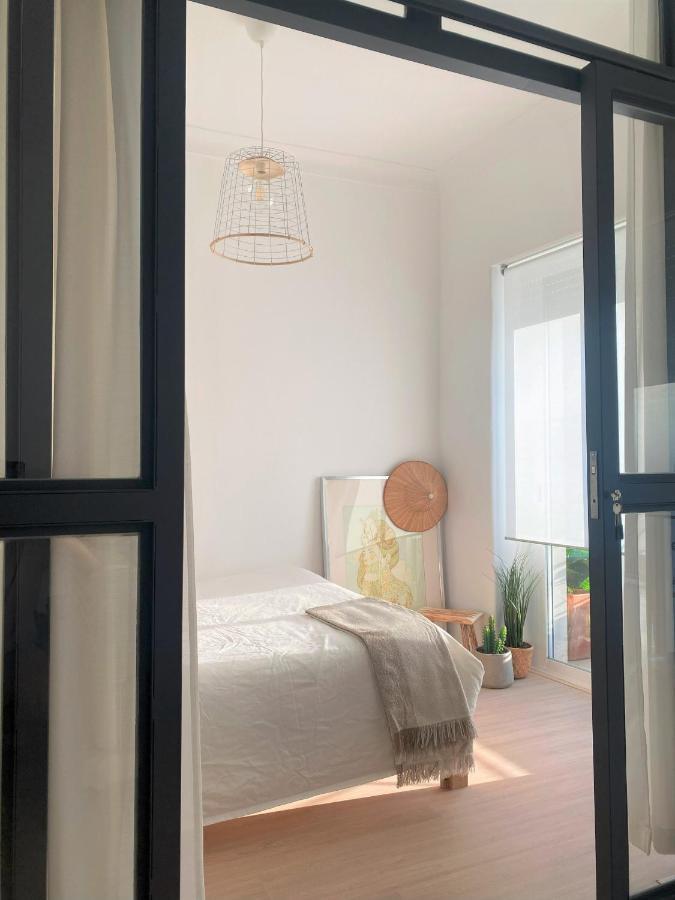 Lisbon, Renovated T2 Apartment Portas De Benfica 阿马多拉 外观 照片